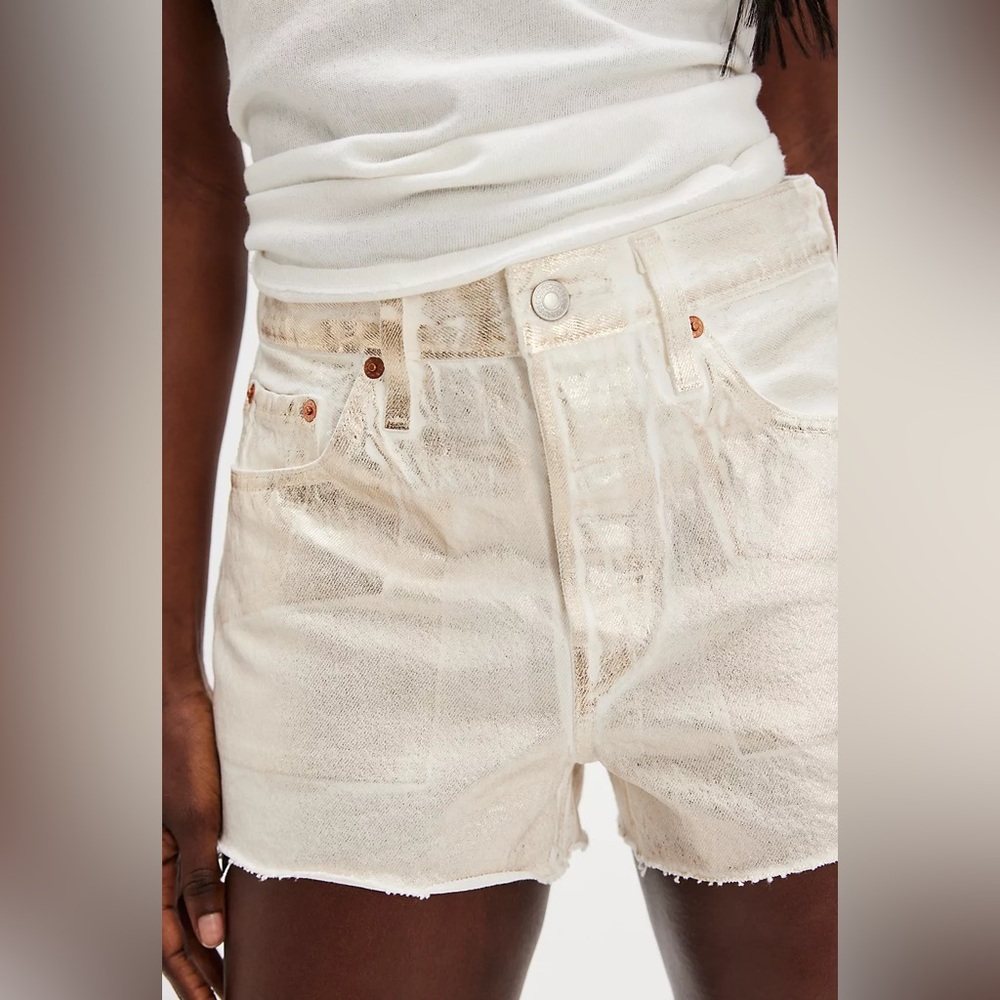 Levi's 501 ORIGINAL FIT HIGH RISE WM’s SHORTS Color Luminary off white 32